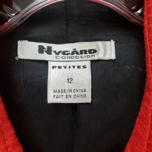 Nygard Collection Jacket Red Button Cropped Style - Picture 5 of 5